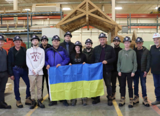 ukraine carpenters